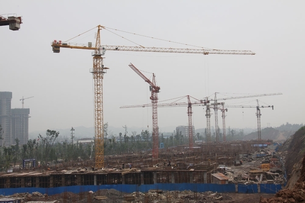 西部國家投資民建小區生產現場